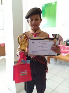 Juara II Pidato Bahasa Arab
