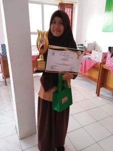 Juara III Menulis Puisi